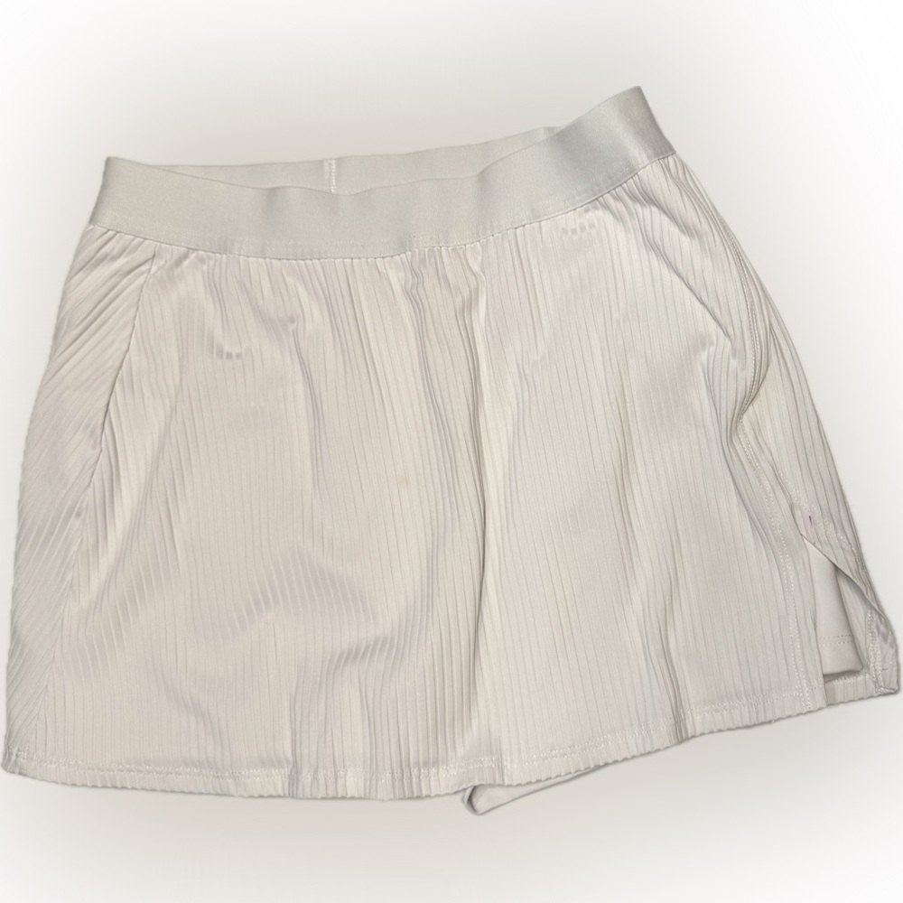 EleVen by Venus Williams White Skorts | Sz M